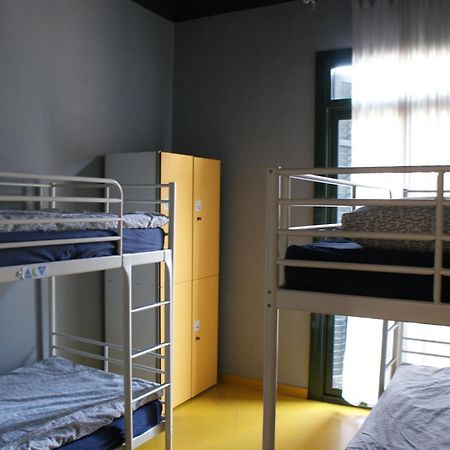 Sleep Green - Certified Eco Youth Hostel Βαρκελώνη Δωμάτιο φωτογραφία