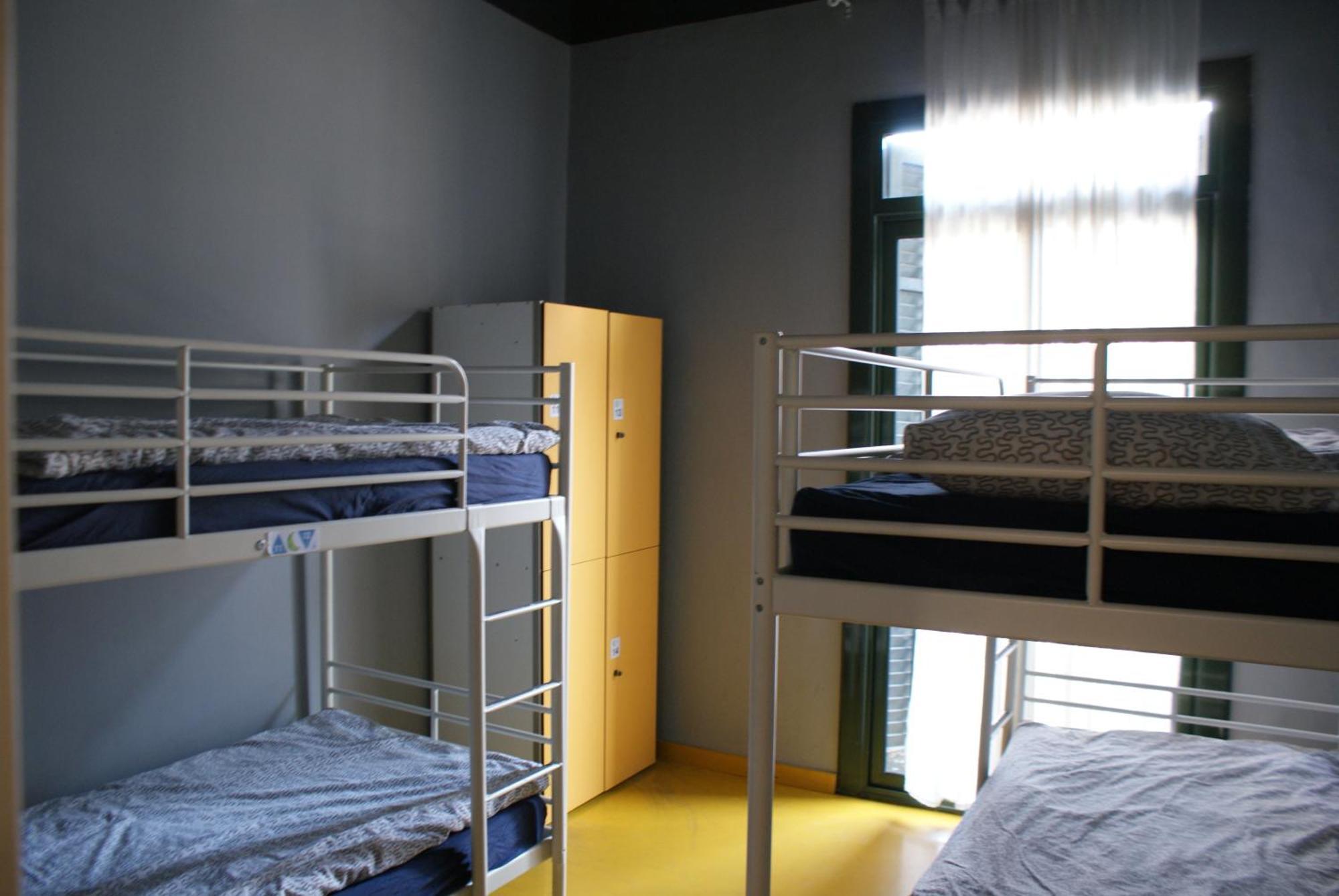 Sleep Green - Certified Eco Youth Hostel Βαρκελώνη Δωμάτιο φωτογραφία