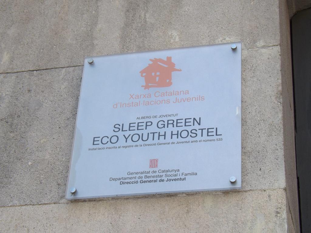 Sleep Green - Certified Eco Youth Hostel Βαρκελώνη Εξωτερικό φωτογραφία