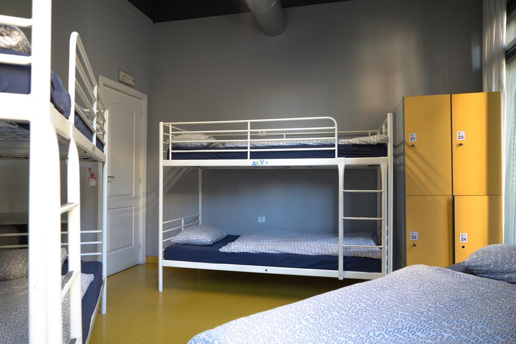 Sleep Green - Certified Eco Youth Hostel Βαρκελώνη Εξωτερικό φωτογραφία