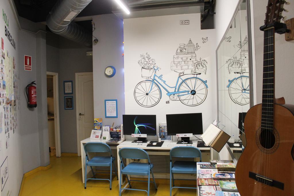 Sleep Green - Certified Eco Youth Hostel Βαρκελώνη Εξωτερικό φωτογραφία