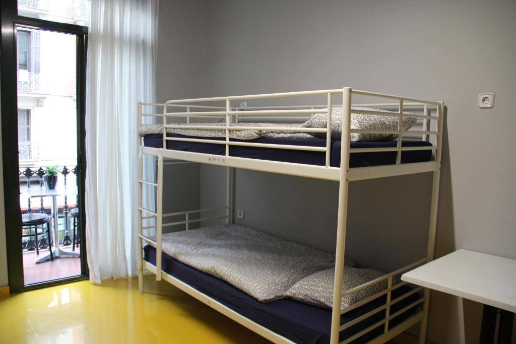 Sleep Green - Certified Eco Youth Hostel Βαρκελώνη Δωμάτιο φωτογραφία