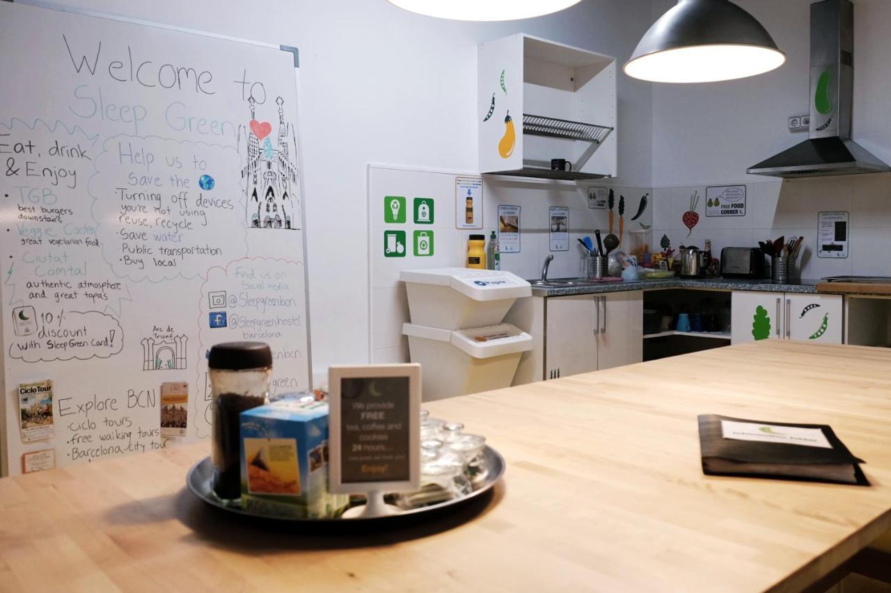 Sleep Green - Certified Eco Youth Hostel Βαρκελώνη Εξωτερικό φωτογραφία